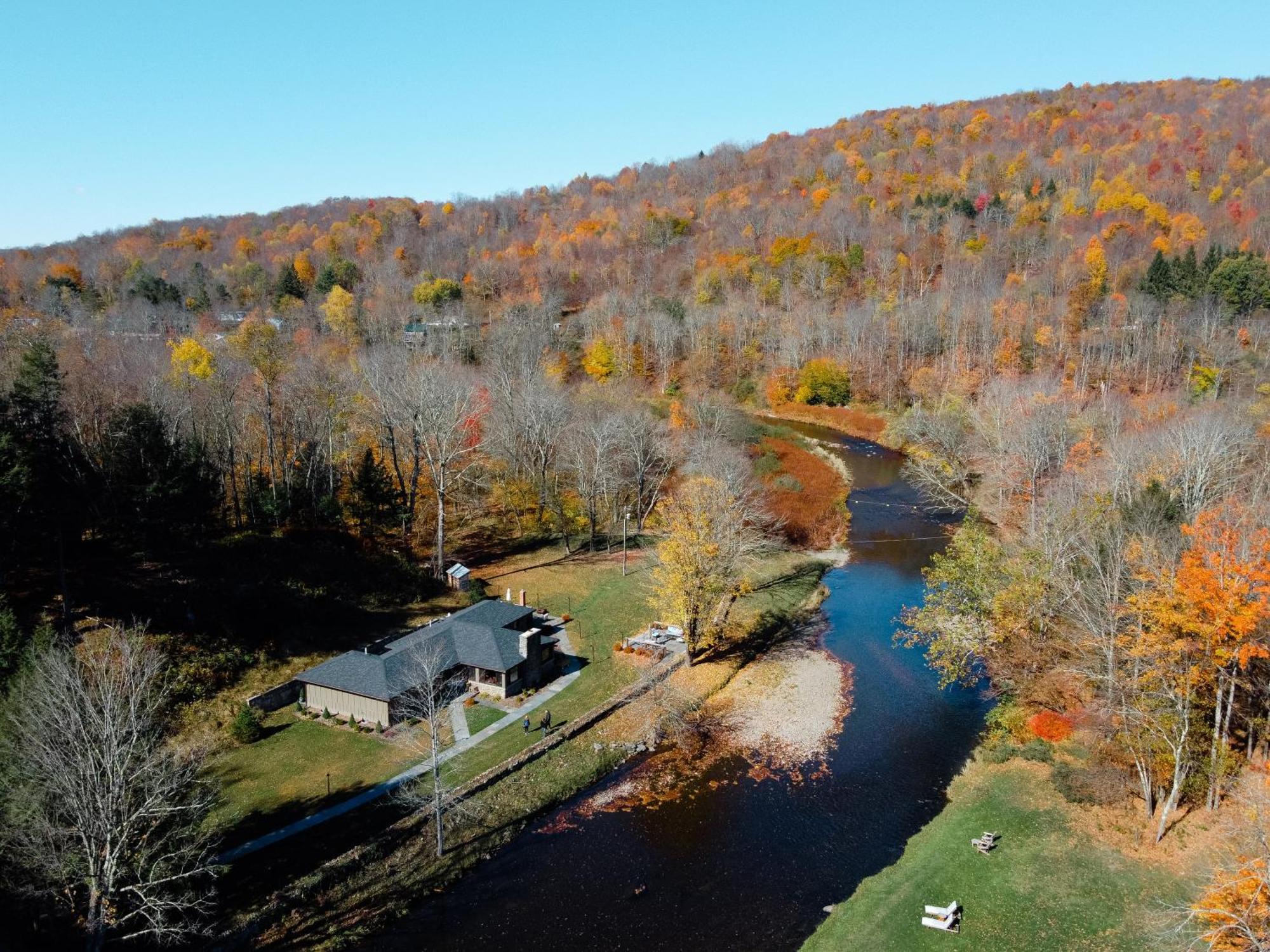 Hotel Antrim Streamside Livingston Manor Exterior foto
